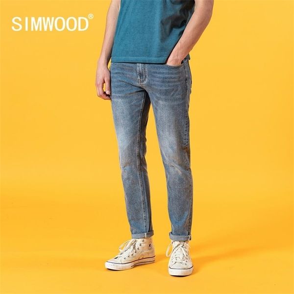 simwood summer new slim fit light blue jeans men fashion classical denim trousers brand clothing sj120387 210317